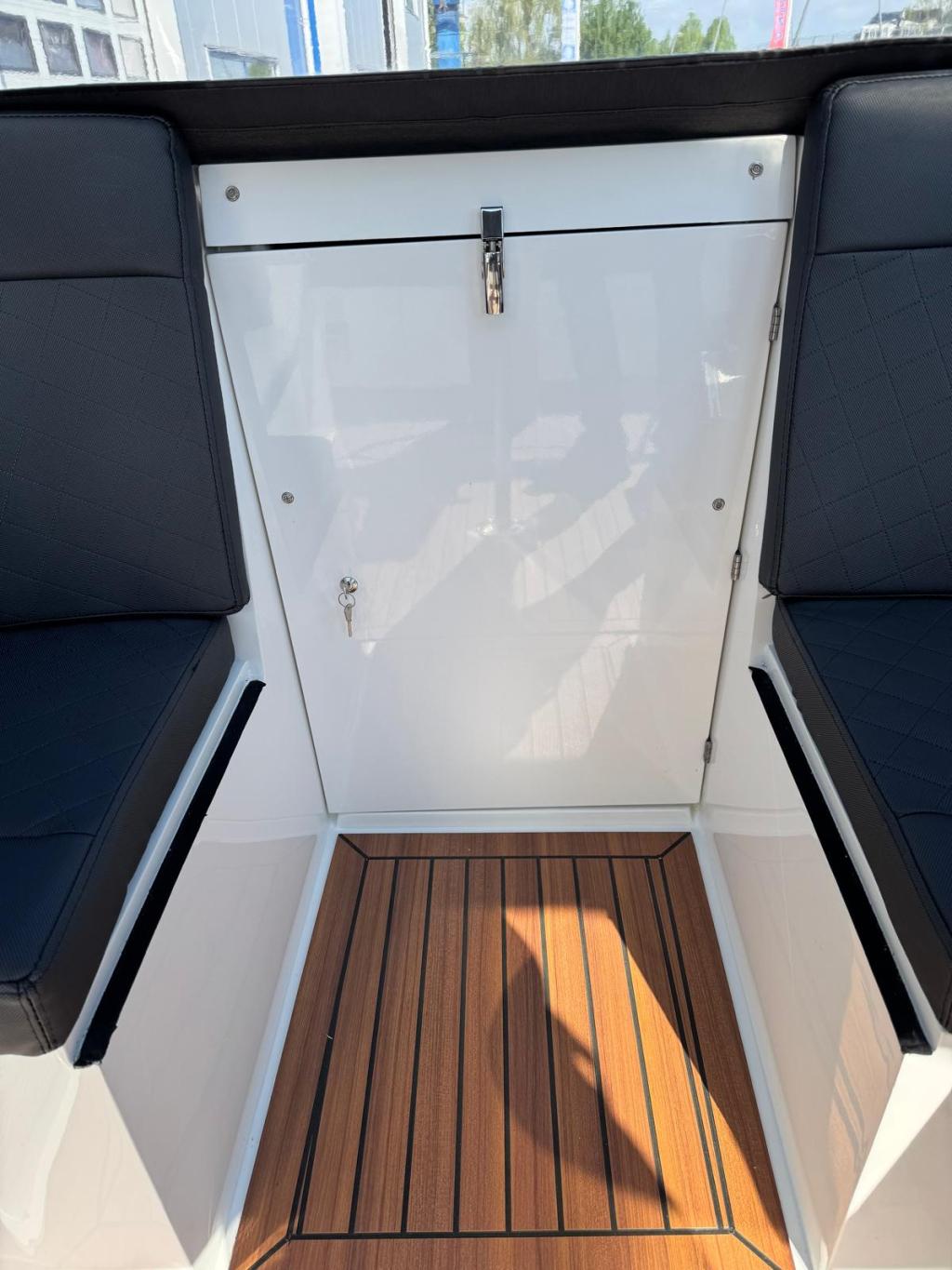 Maxima 730 met Honda 30pk