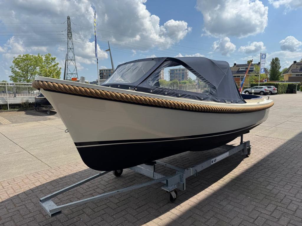 Maril 570