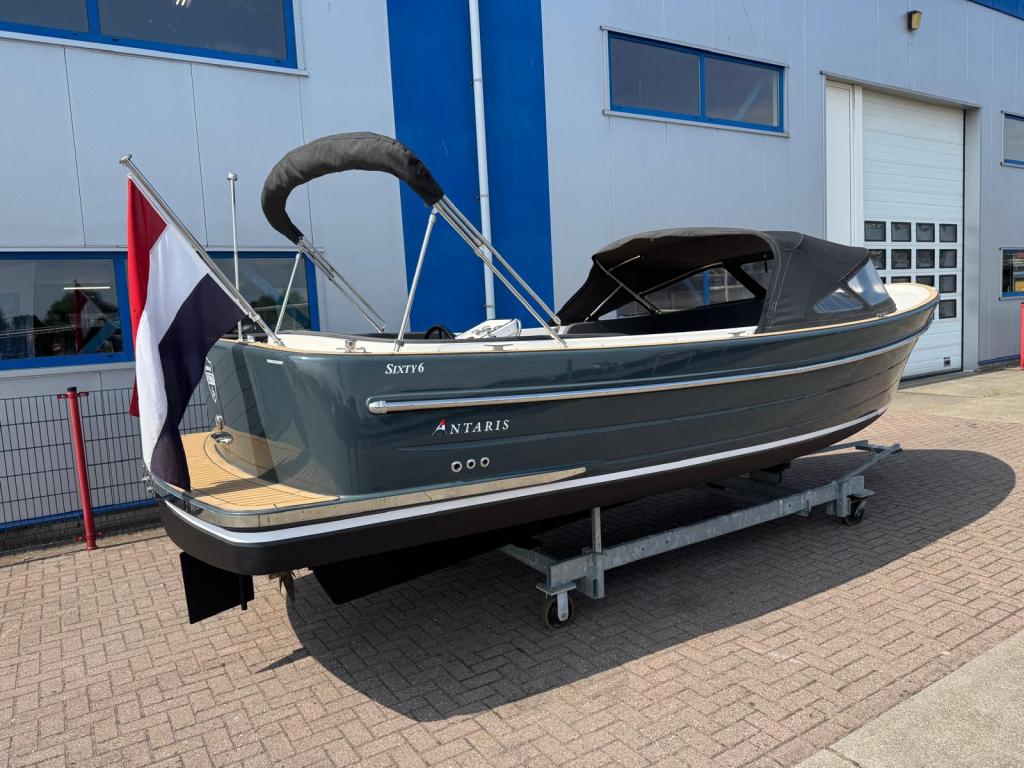 Antaris Sixty6 met Vetus 42pk