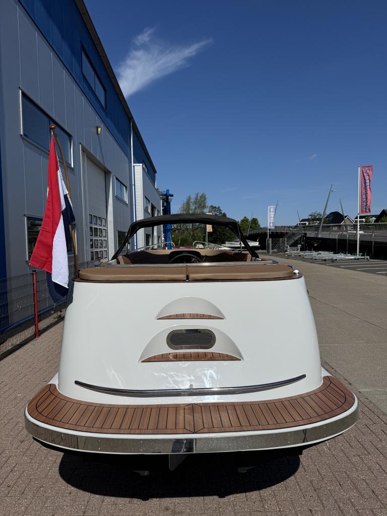 Maxima 620 MC Retro met Honda 30pk