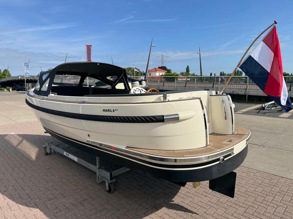 Maril 6NXT met Vetus 42pk