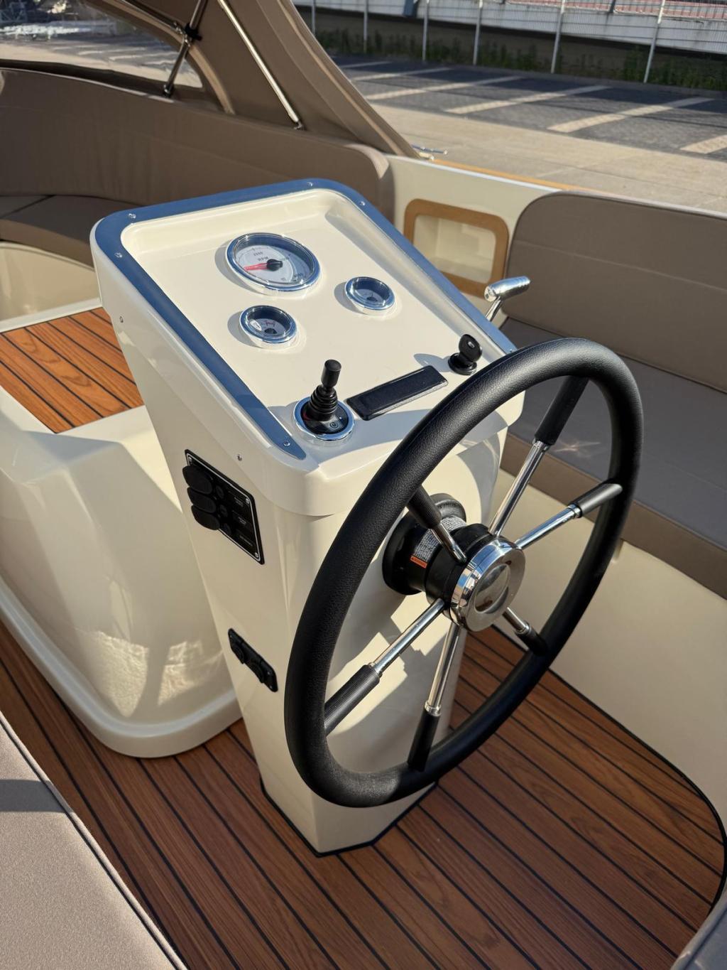 Antaris Fifty5 met Vetus 27 pk