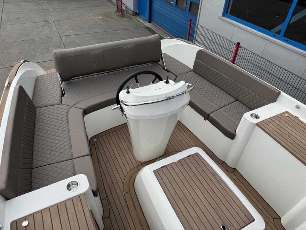 Antaris  Seventy5 met Vetus 52pk