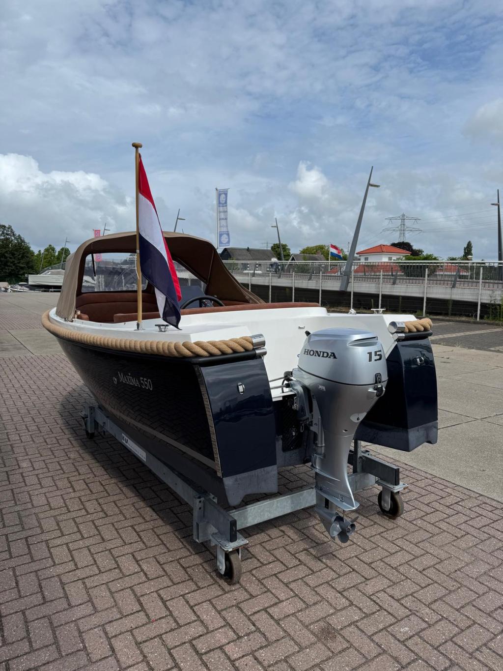 Maxima 550 met Honda 15pk (Demonstratiemodel)