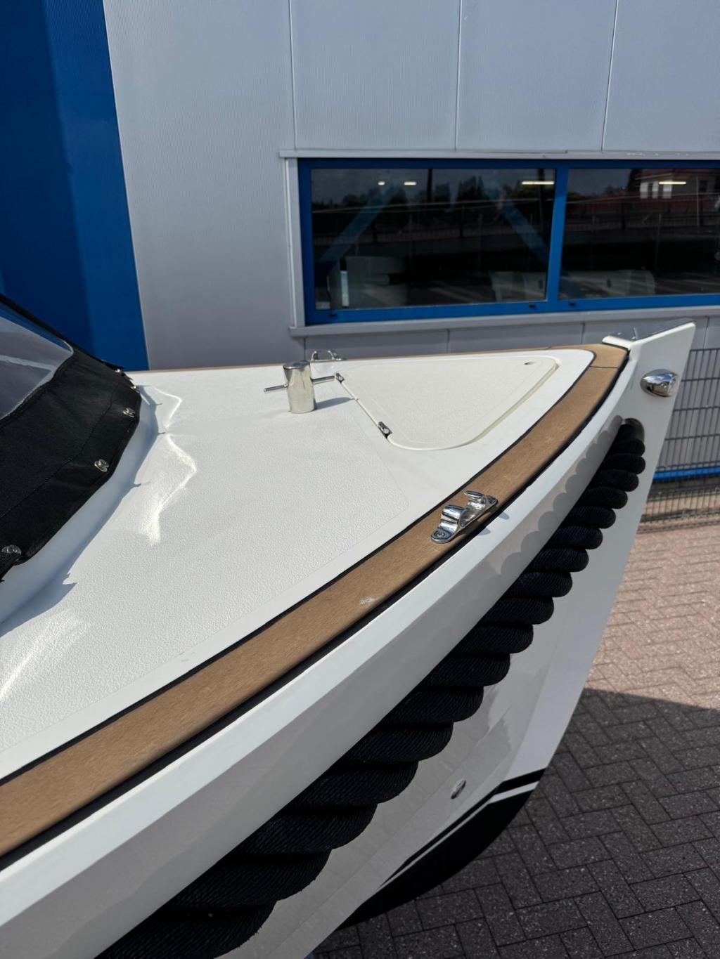 Maril 7Nxt met Vetus 52 pk