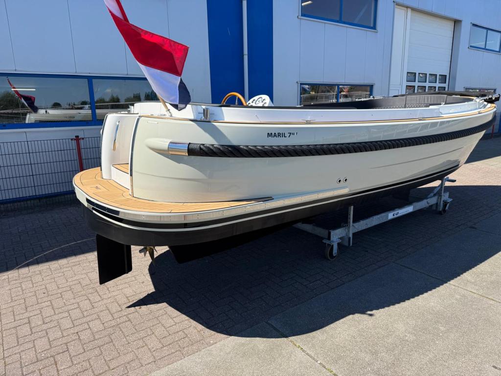 Maril 7NXT met Vetus 52pk