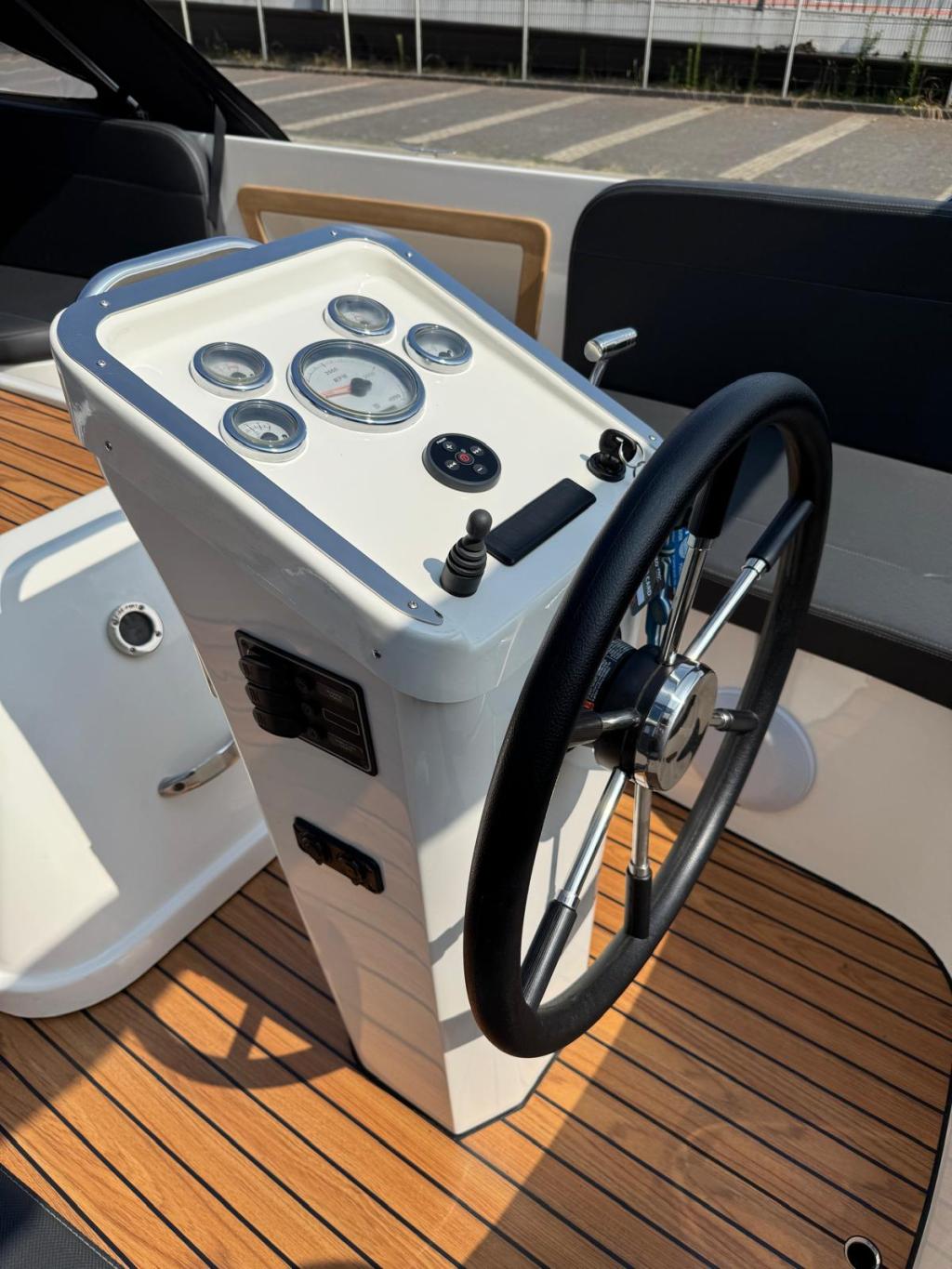 Antaris Sixty6 met Vetus 42pk