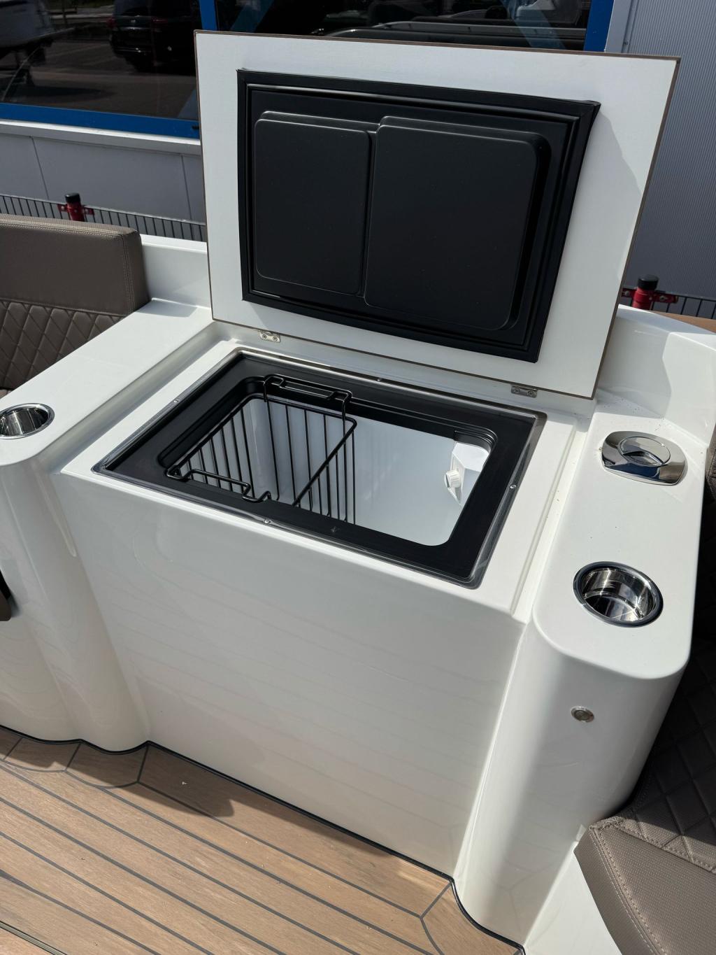 Antaris  Seventy5 met Vetus 52pk