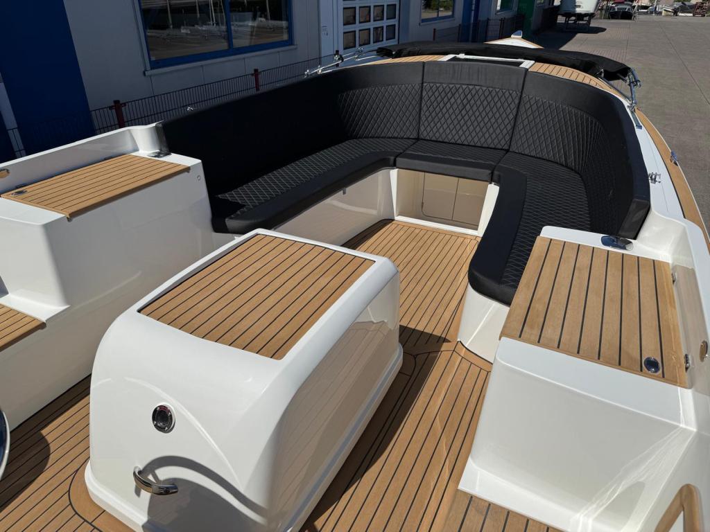 Maril 7NXT met Vetus 52pk