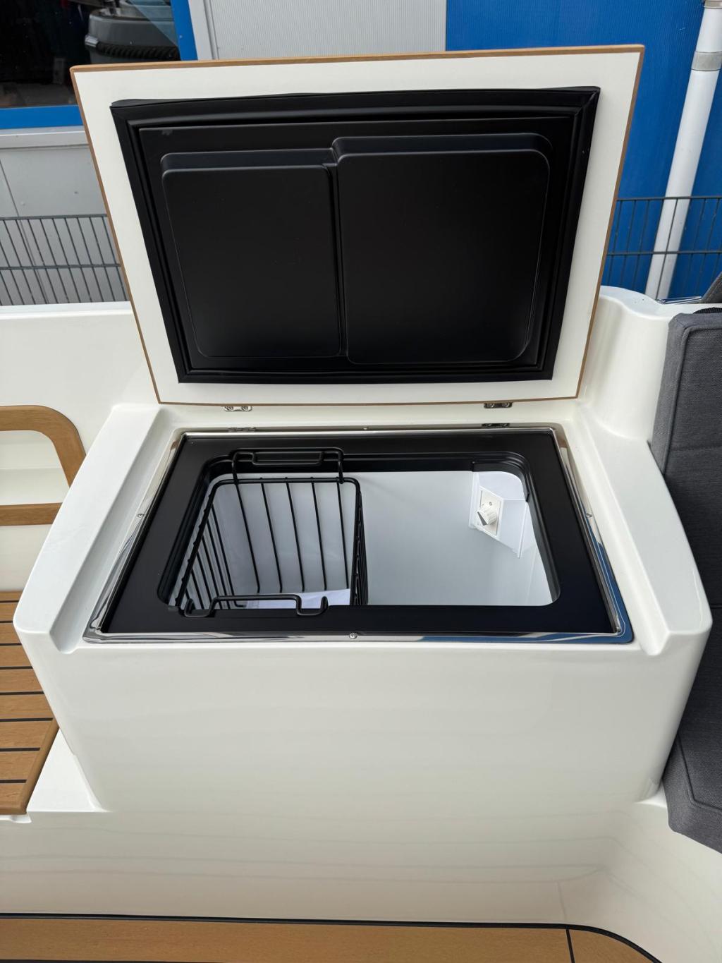 Maril 6NXT met Vetus 42pk