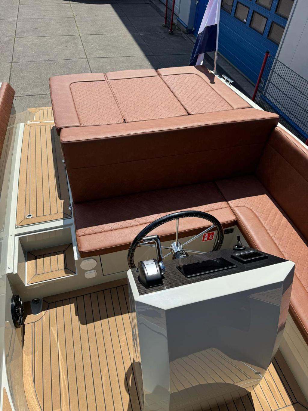 Maxima 740 met Honda 250pk (Demonstratiemodel)
