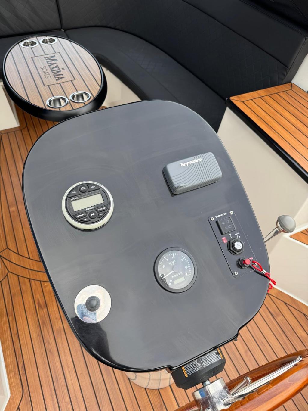 Maxima 720 met Honda 50 pk