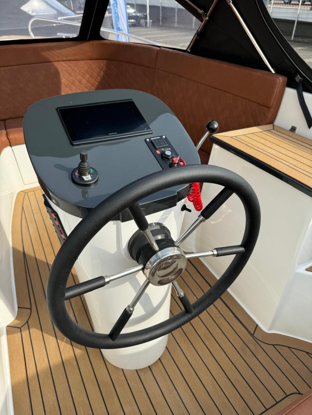 Maxima 620 MC Retro met Honda 60pk (Demonstratiemodel)