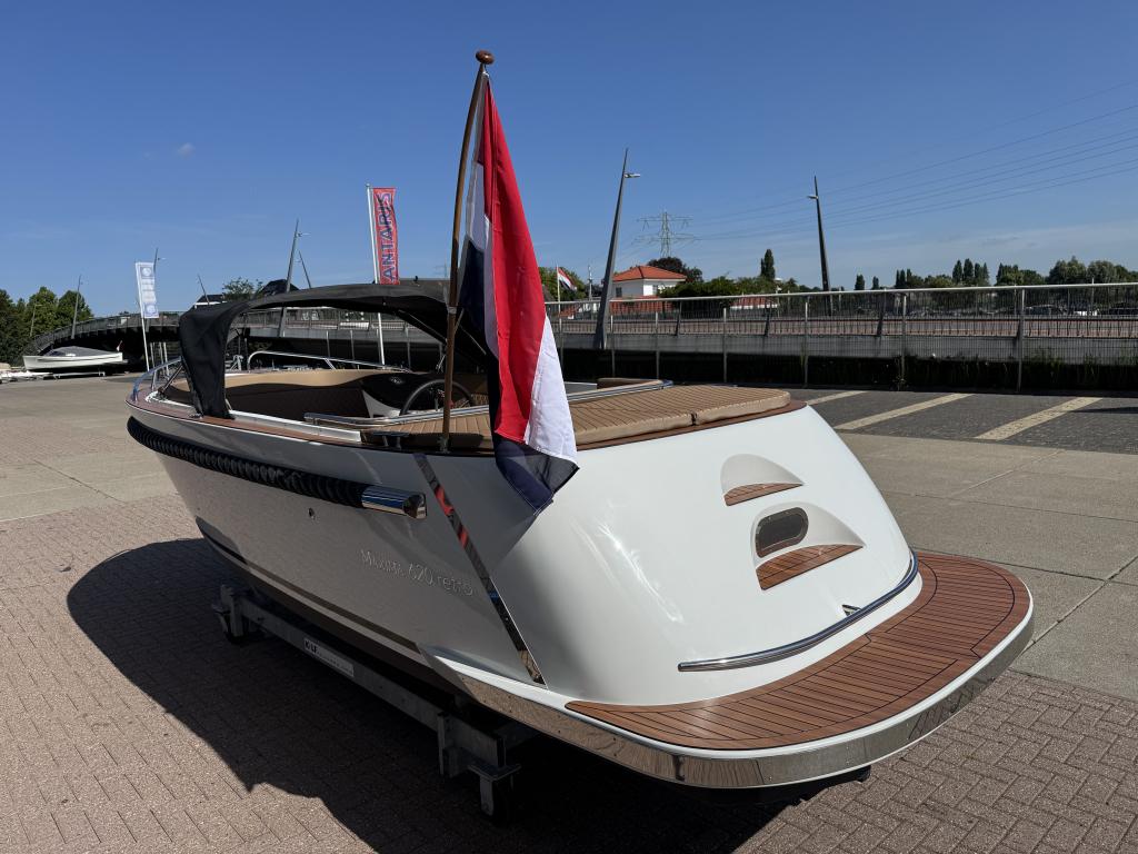 Maxima 620 MC Retro met Honda 30pk