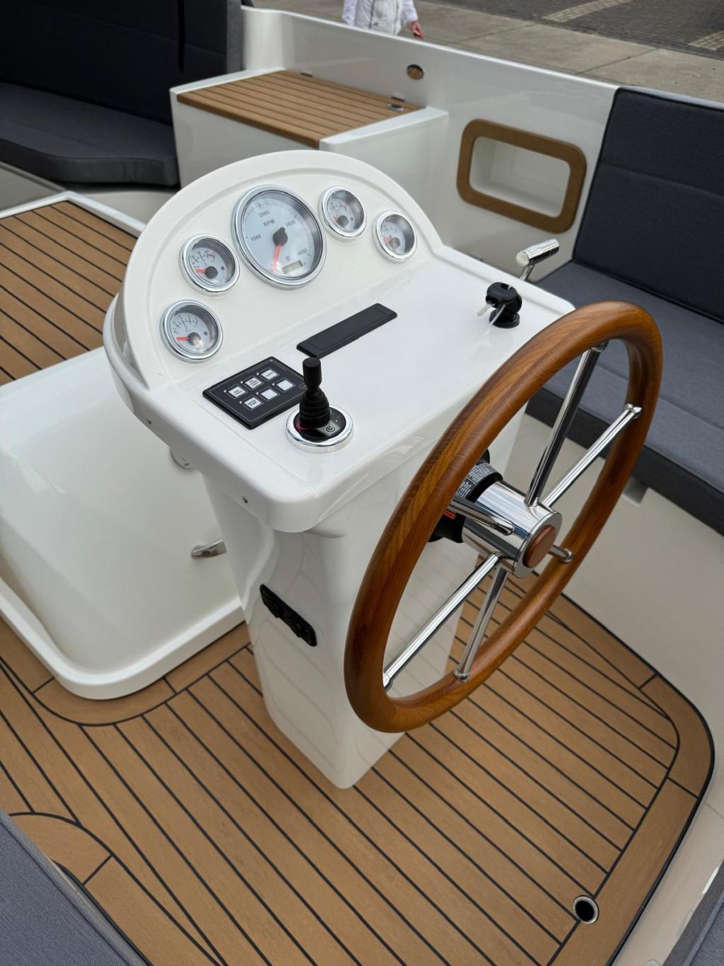 Maril 6NXT met Vetus 42pk