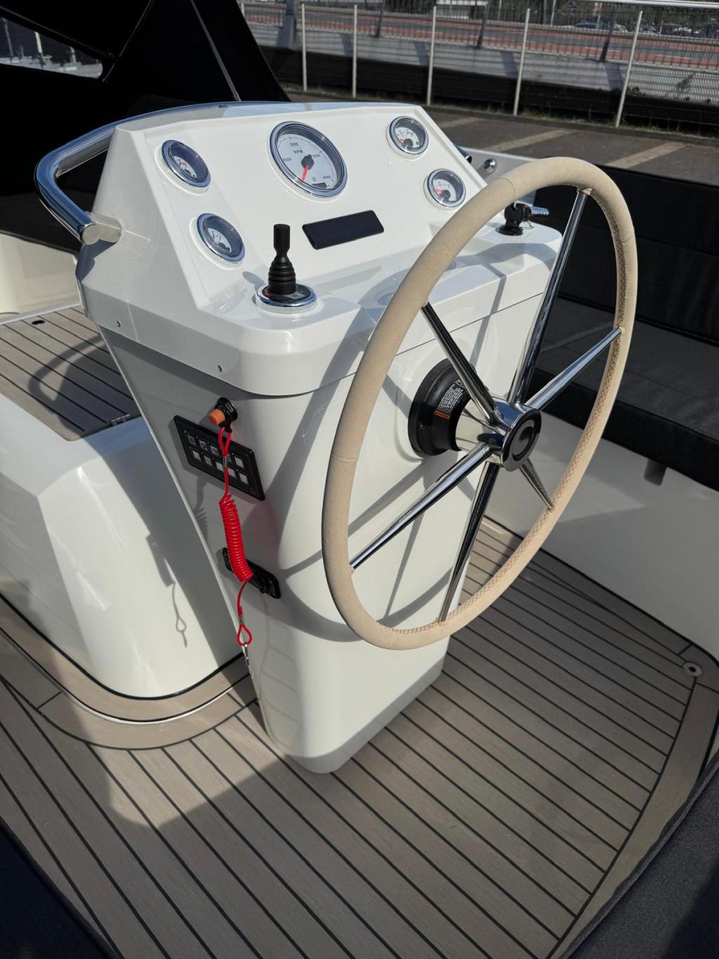 Antaris Seventy5 met Vetus 52pk