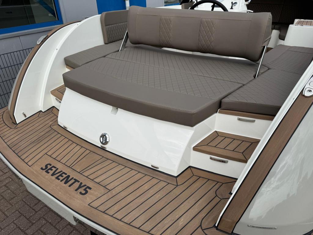 Antaris  Seventy5 met Vetus 52pk