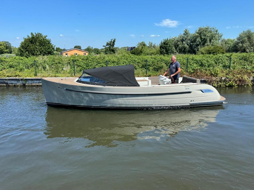 Antaris Seventy5 met Vetus 52pk (Demonstratiemodel)