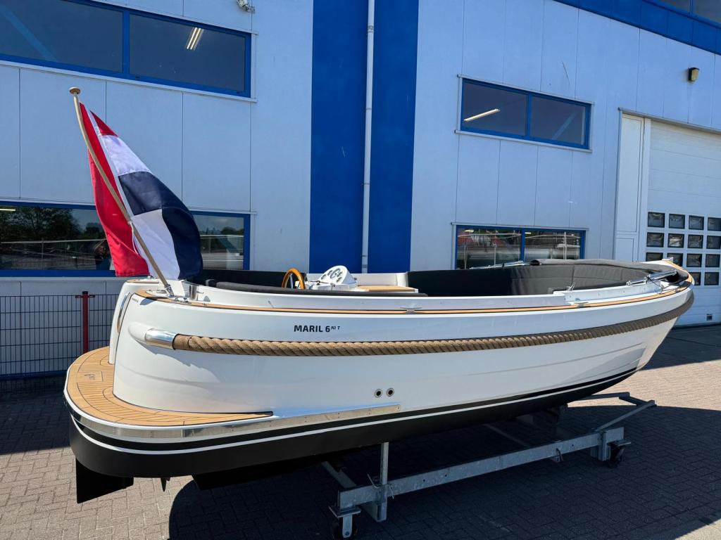 Maril 6NXT met Vetus 42pk