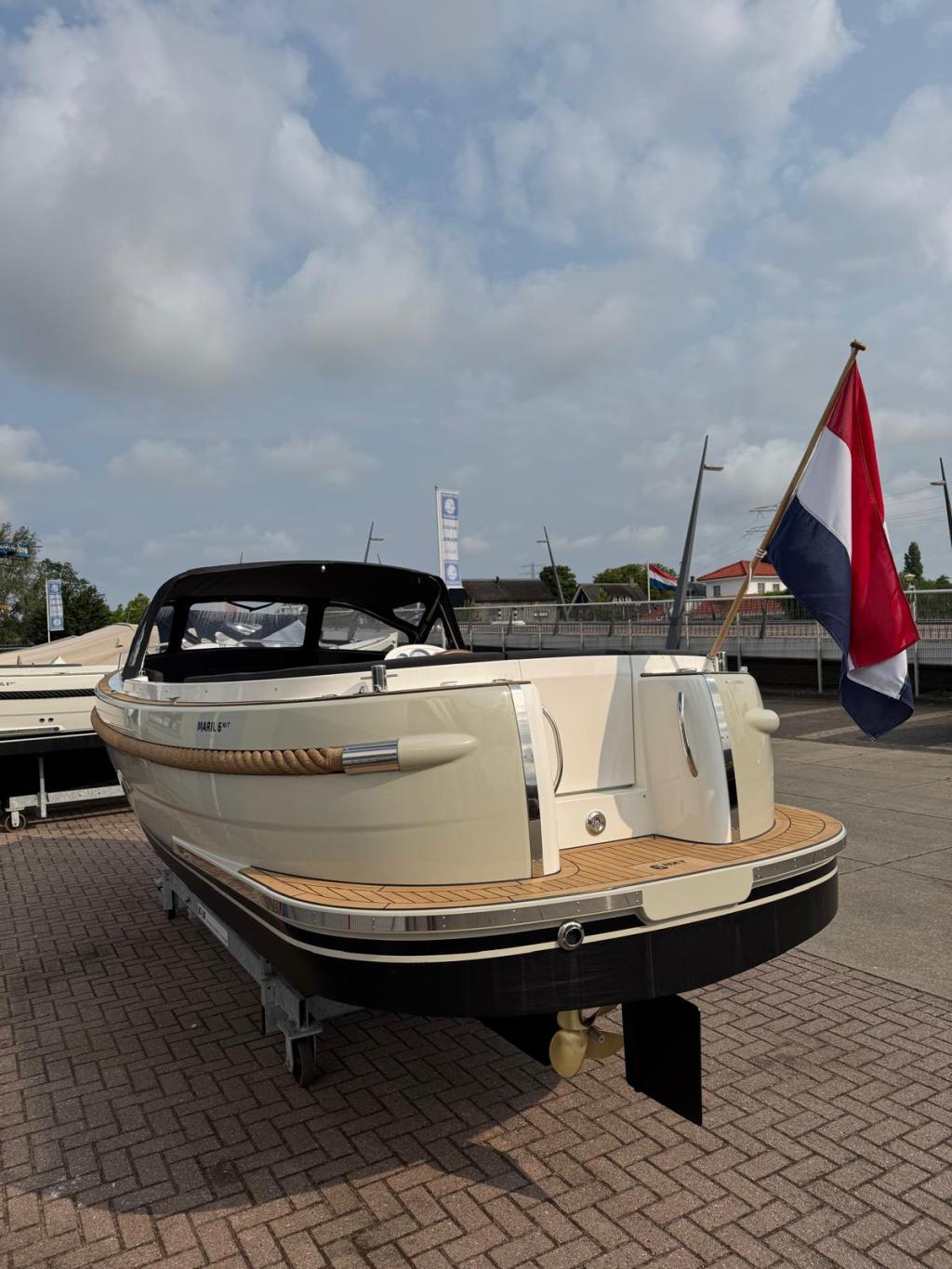 Maril 6NXT met Vetus 42pk