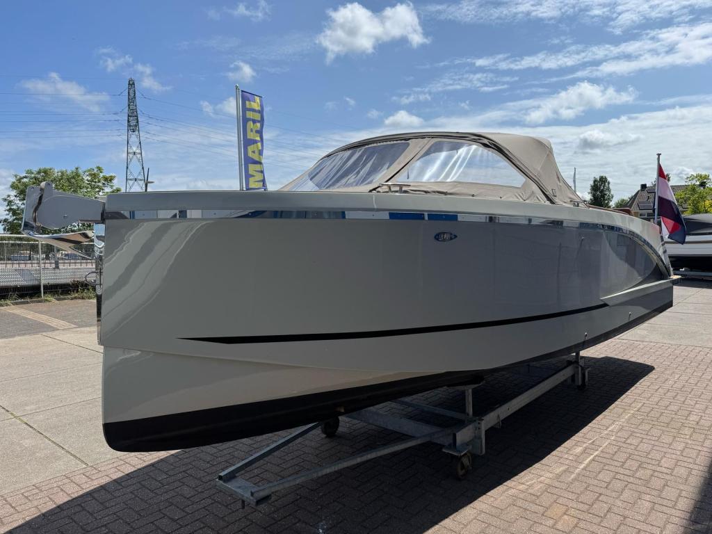 Maxima 740 met Honda 250pk - DEMO