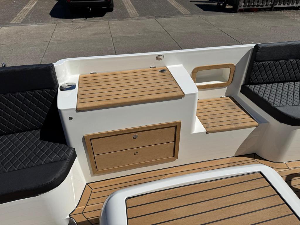 Maril 7NXT met Vetus 52pk