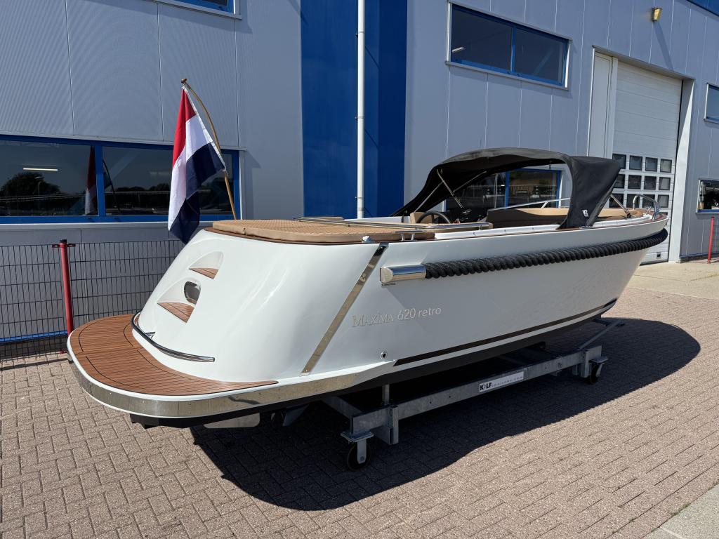 Maxima 620 MC Retro met Honda 30pk