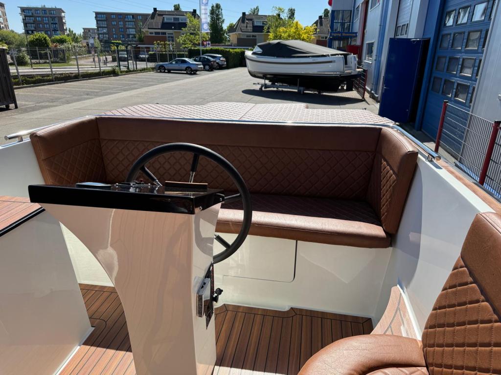 Maxima 630 met Honda 40pk
