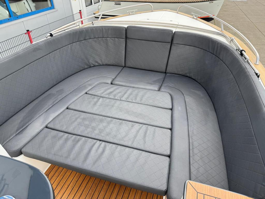 Maxima 720 met Honda 135 pk