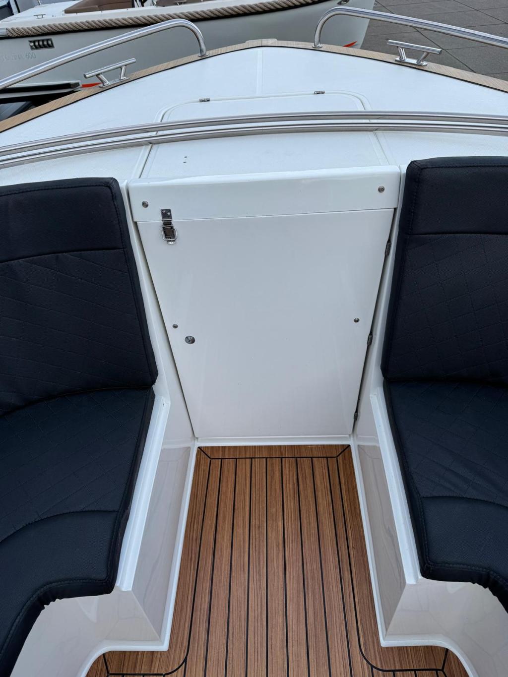 Maxima 720 met Honda 135 pk