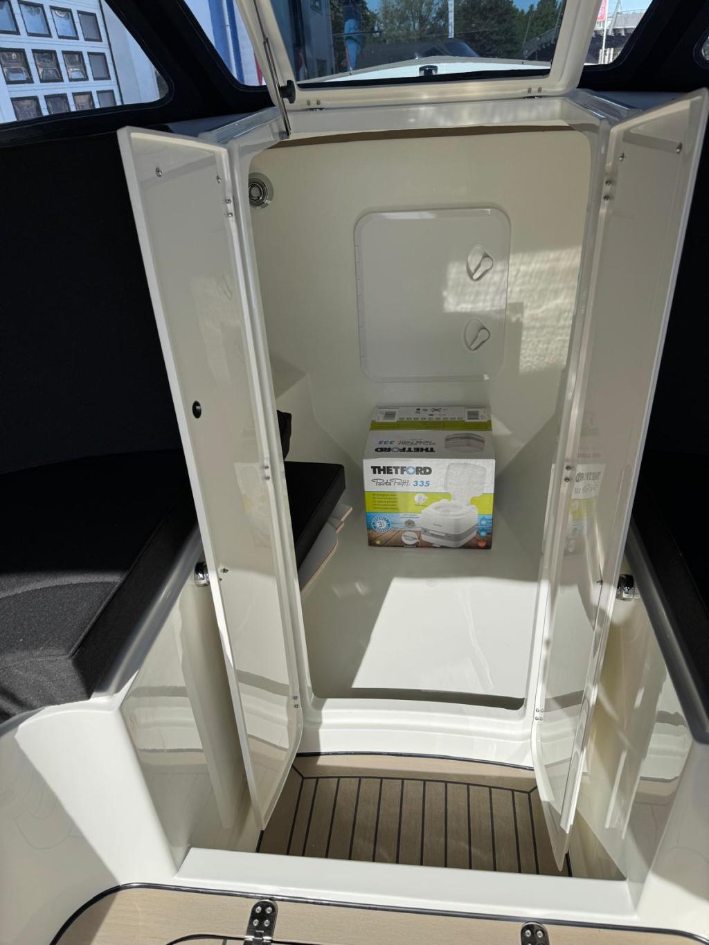 Antaris Seventy5 met Vetus 52pk