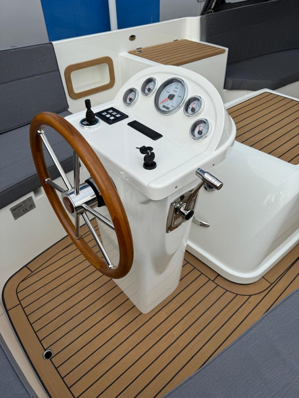 Maril 6NXT met Vetus 42pk