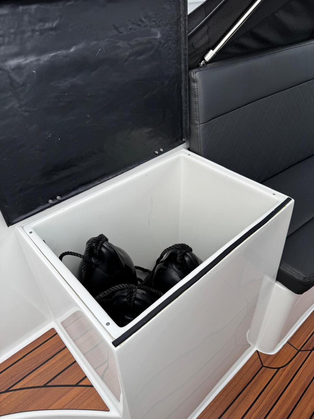 Maxima 620 met Honda 30 pk