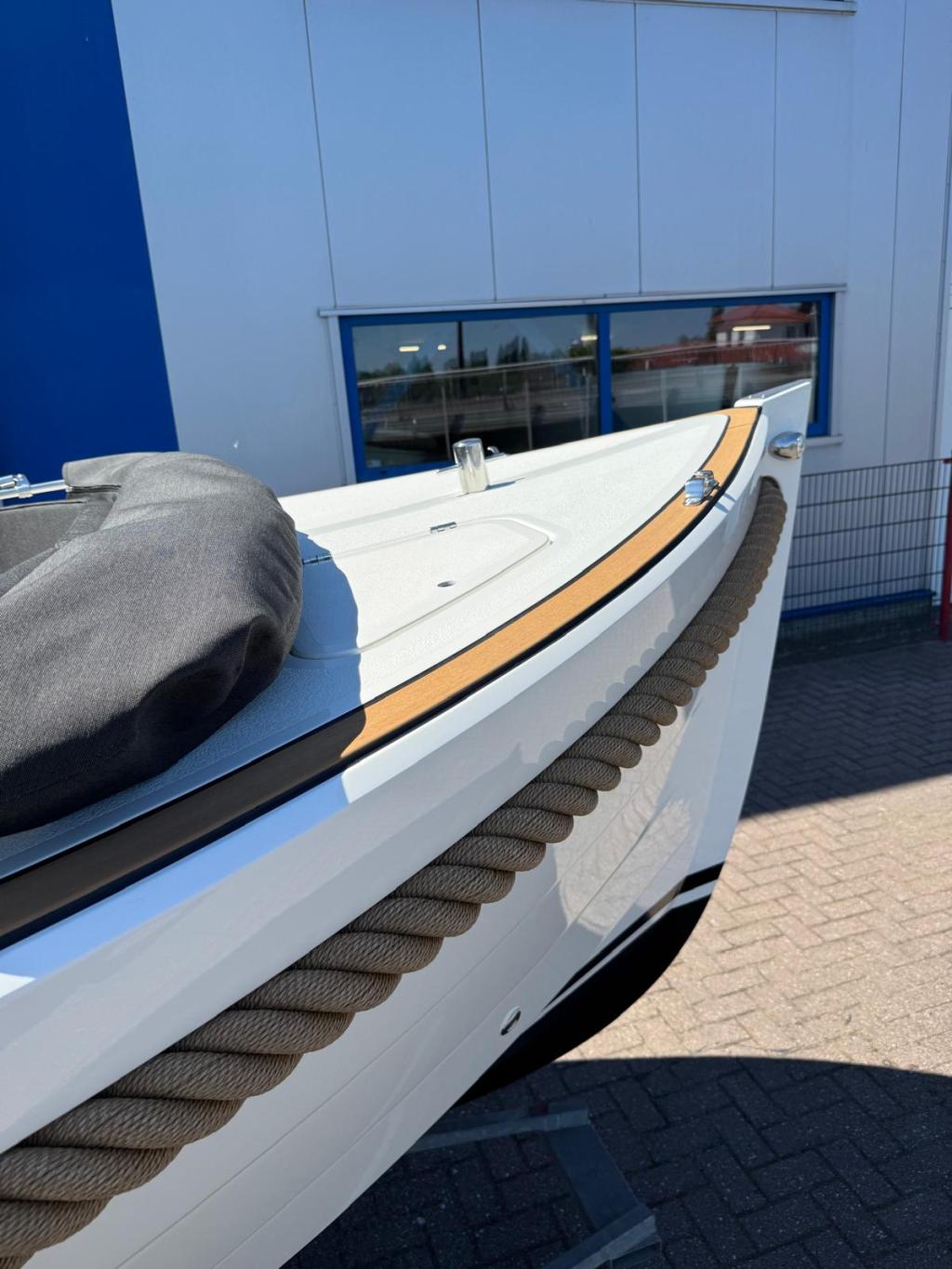 Maril 6NXT met Vetus 42pk