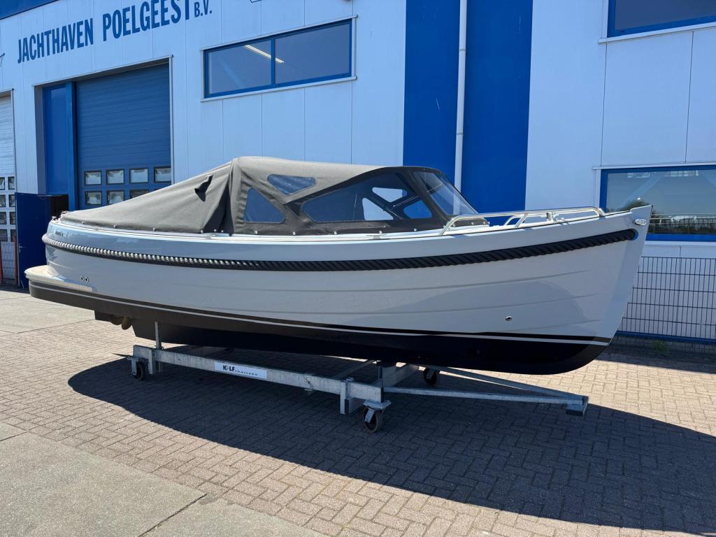 Maril 6Nxt met Vetus 42 pk