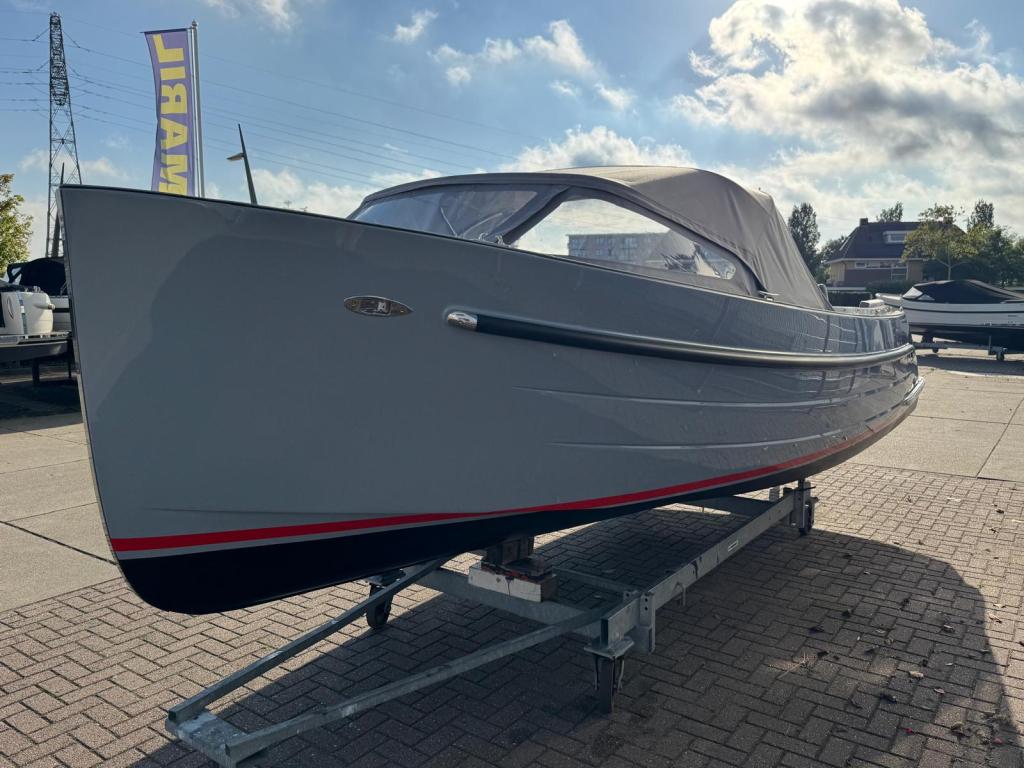 Antaris Sixty7 met Vetus 42 pk