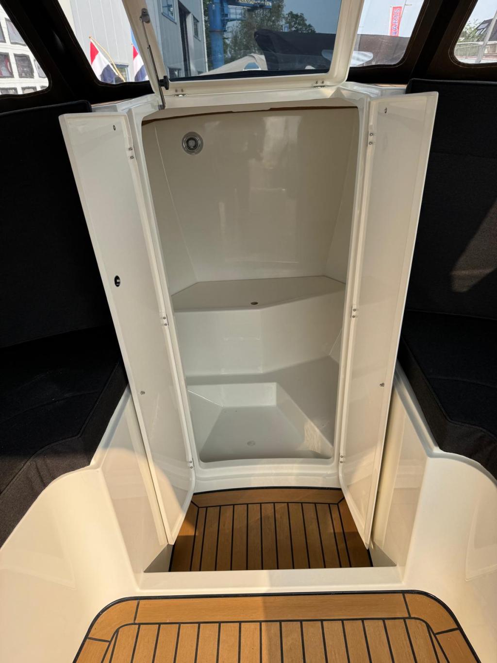 Maril 7NXT met Vetus 52pk