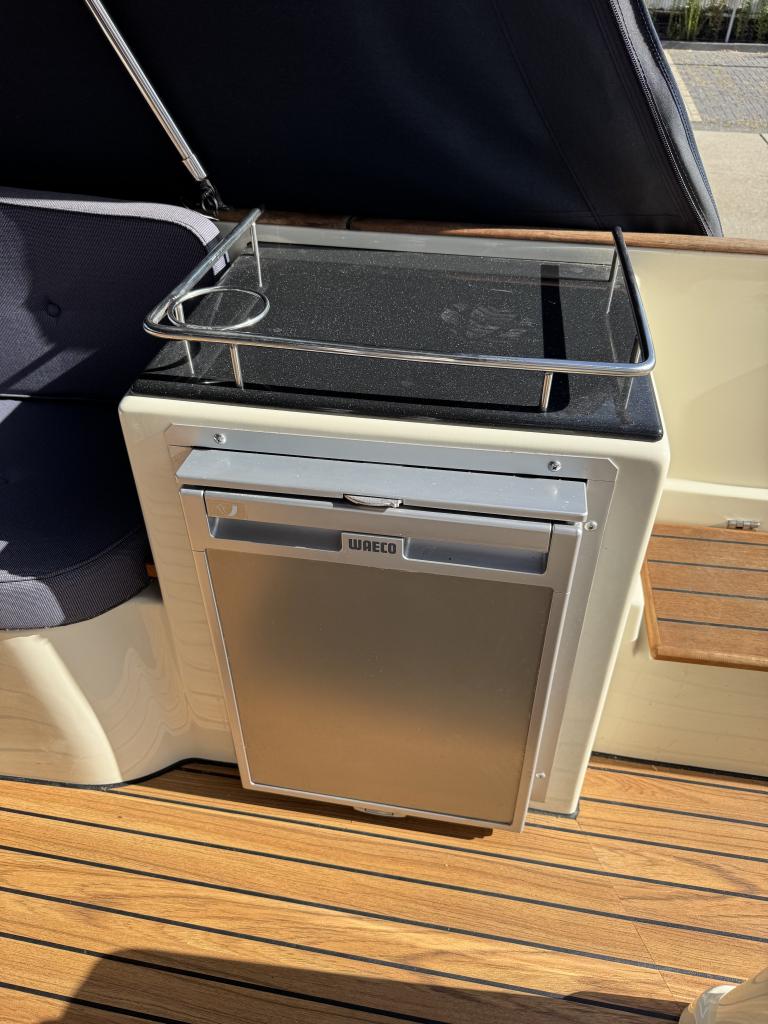 Maril 650 met Vetus 27 pk