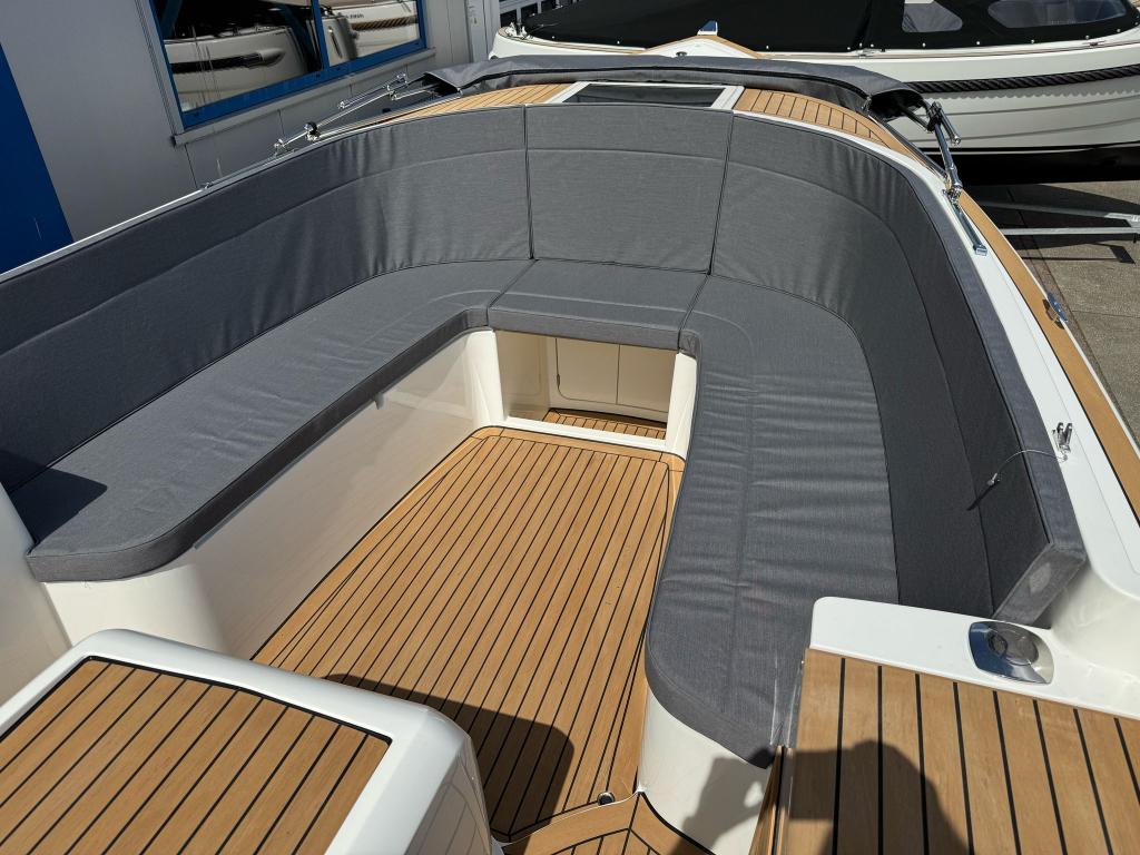 Maril 7NXT met Vetus 52pk