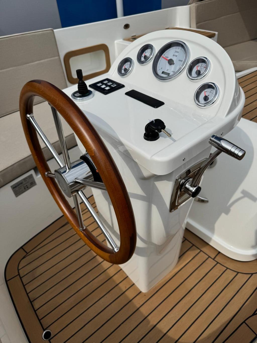 Maril 6NXT met Vetus 42pk