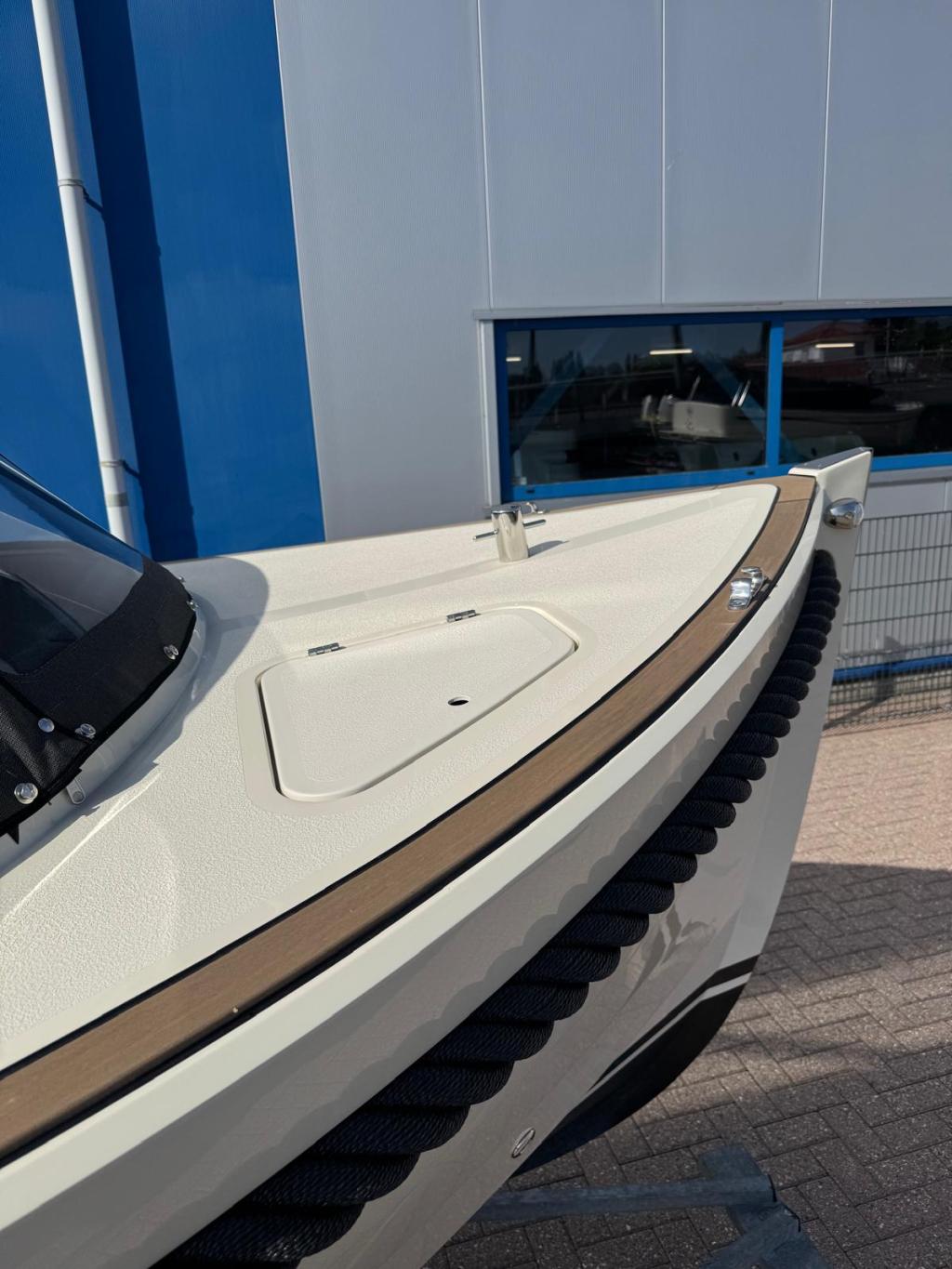 Maril 6NXT met Vetus 42pk