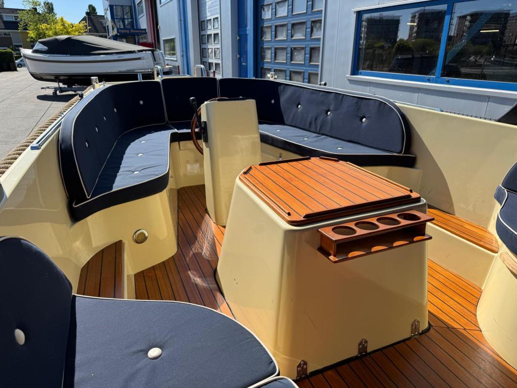 Antaris 630 Lounge