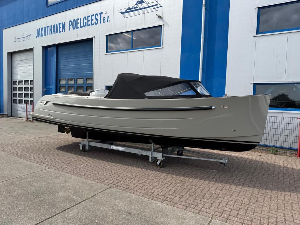 Antaris  Seventy5 met Vetus 52pk