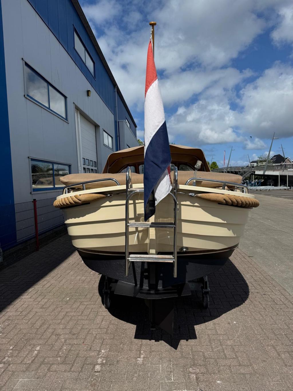 Maril 675