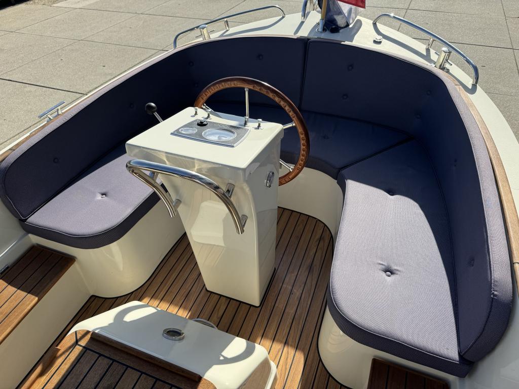 Maril 650 met Vetus 27 pk