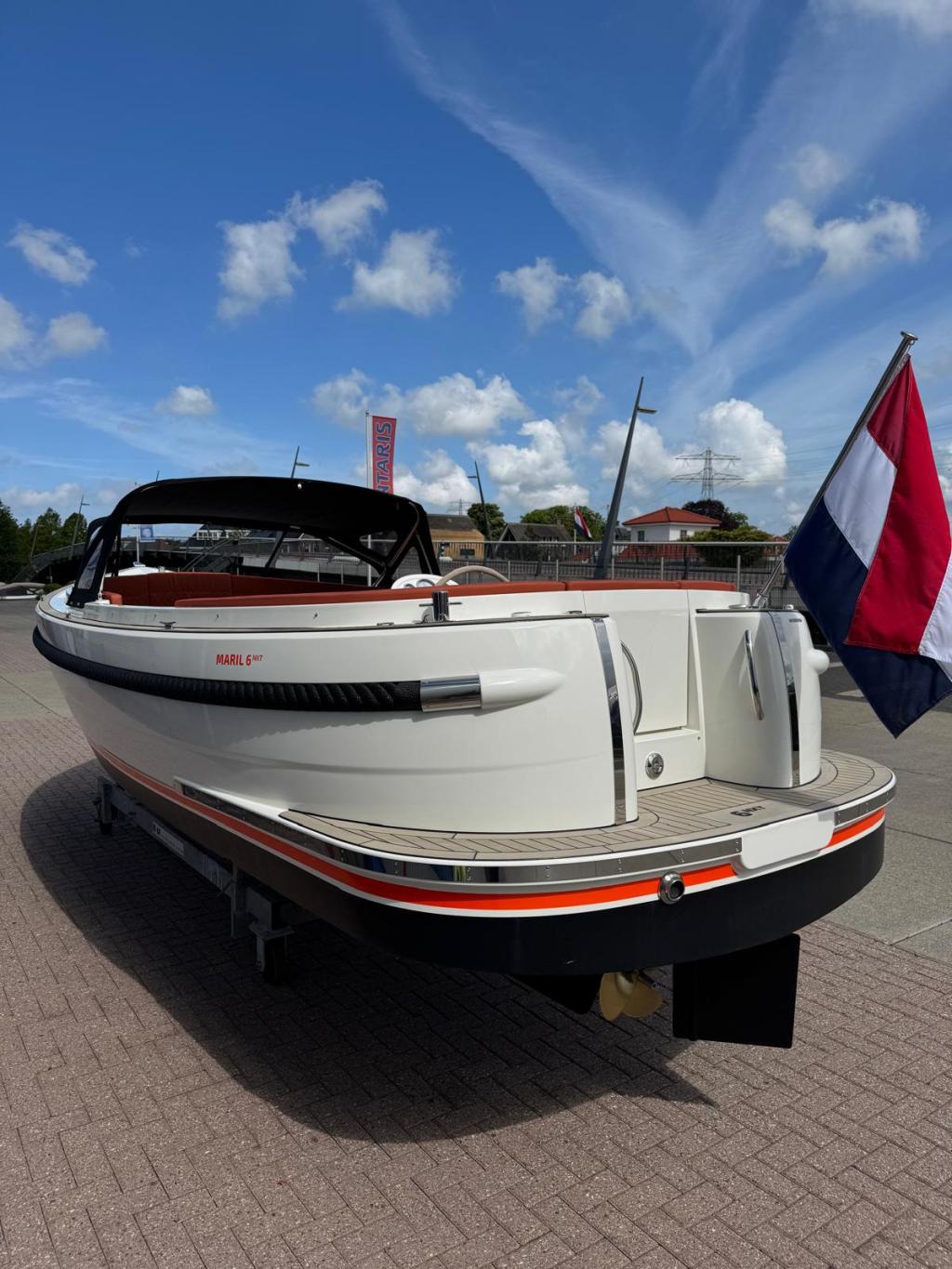 Maril 6NXT met Vetus 42pk