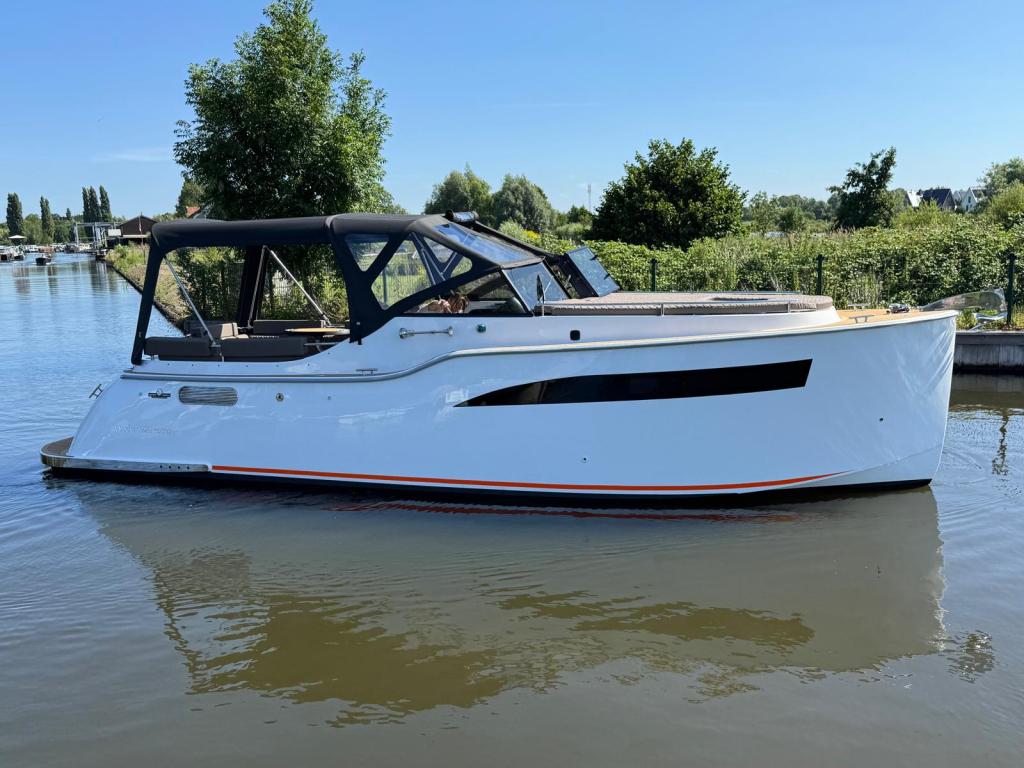 Maxima 920 cabin met Yanmar 110pk