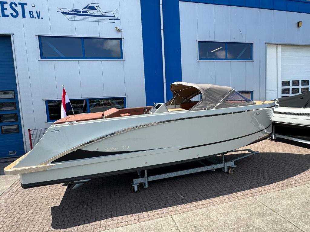 Maxima 740 met Honda 250pk - DEMO