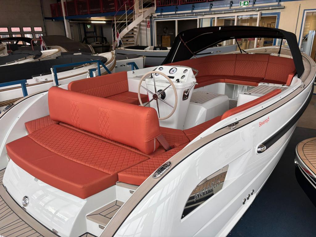 Antaris Seventy5 met Vetus 52 pk