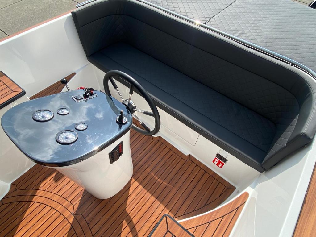 Maxima 720 MC Retro met Honda 60pk (Demonstratiemodel)